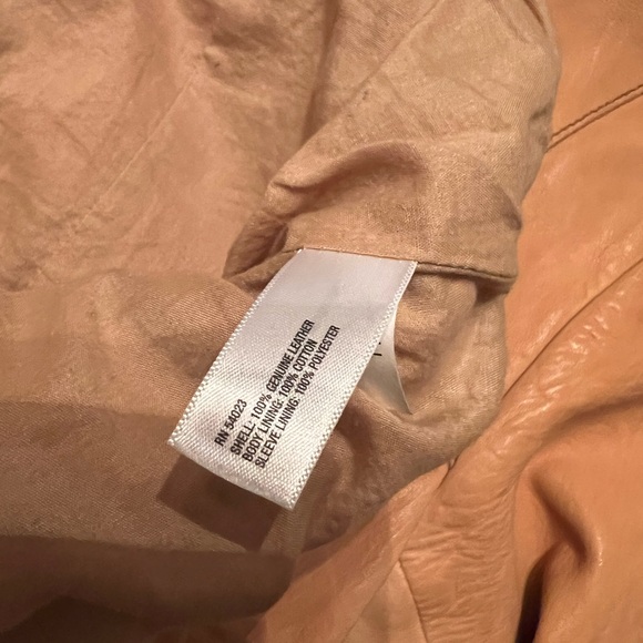 Sold. RARE GAP LEATHER Mod Jacket fully Lined. Gold Women’s Sz XS Buttery Soft. - Picture 16 of 16